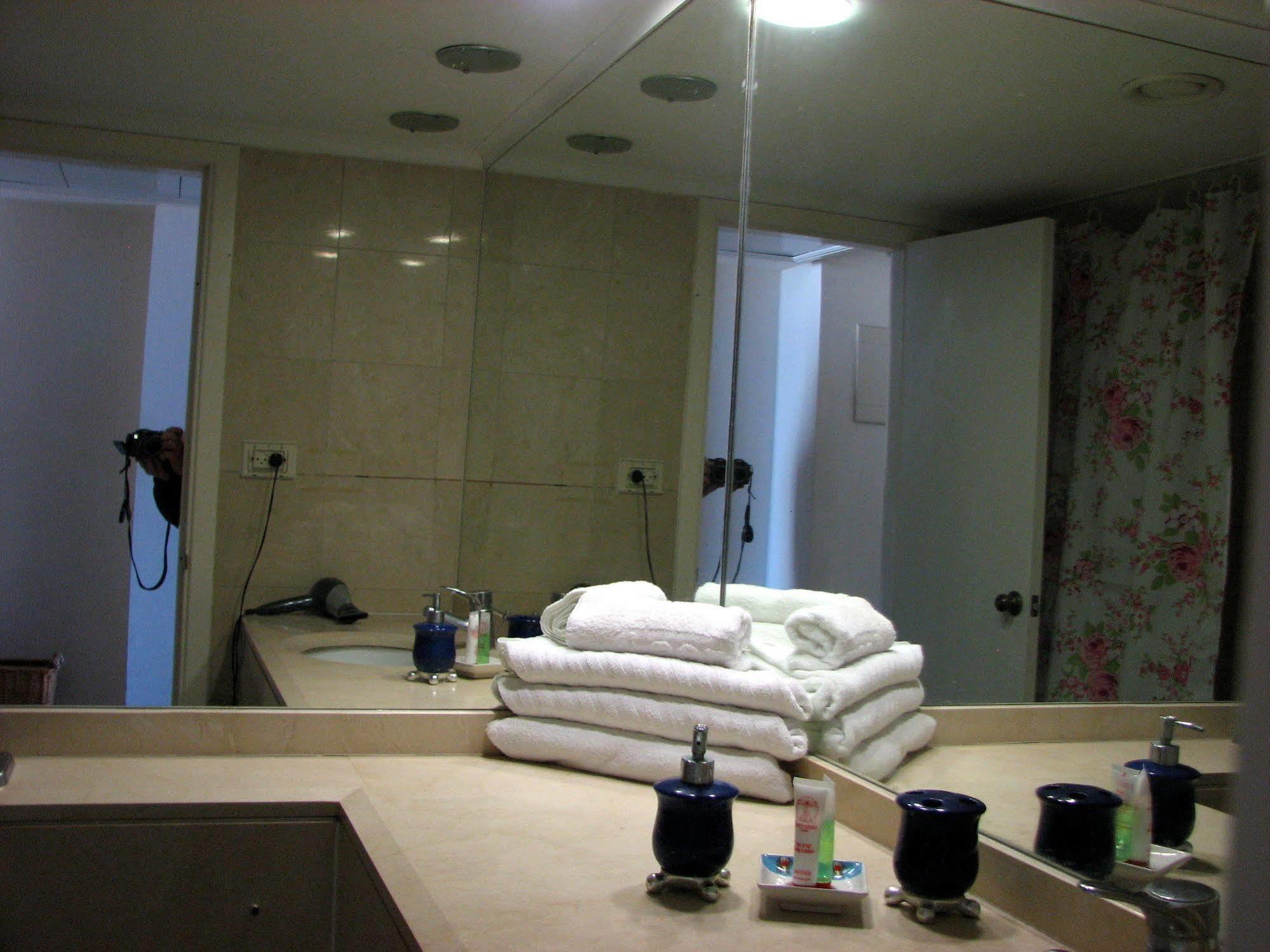 Haifa Almog Vip Hotel Sea View Apartments Luaran gambar