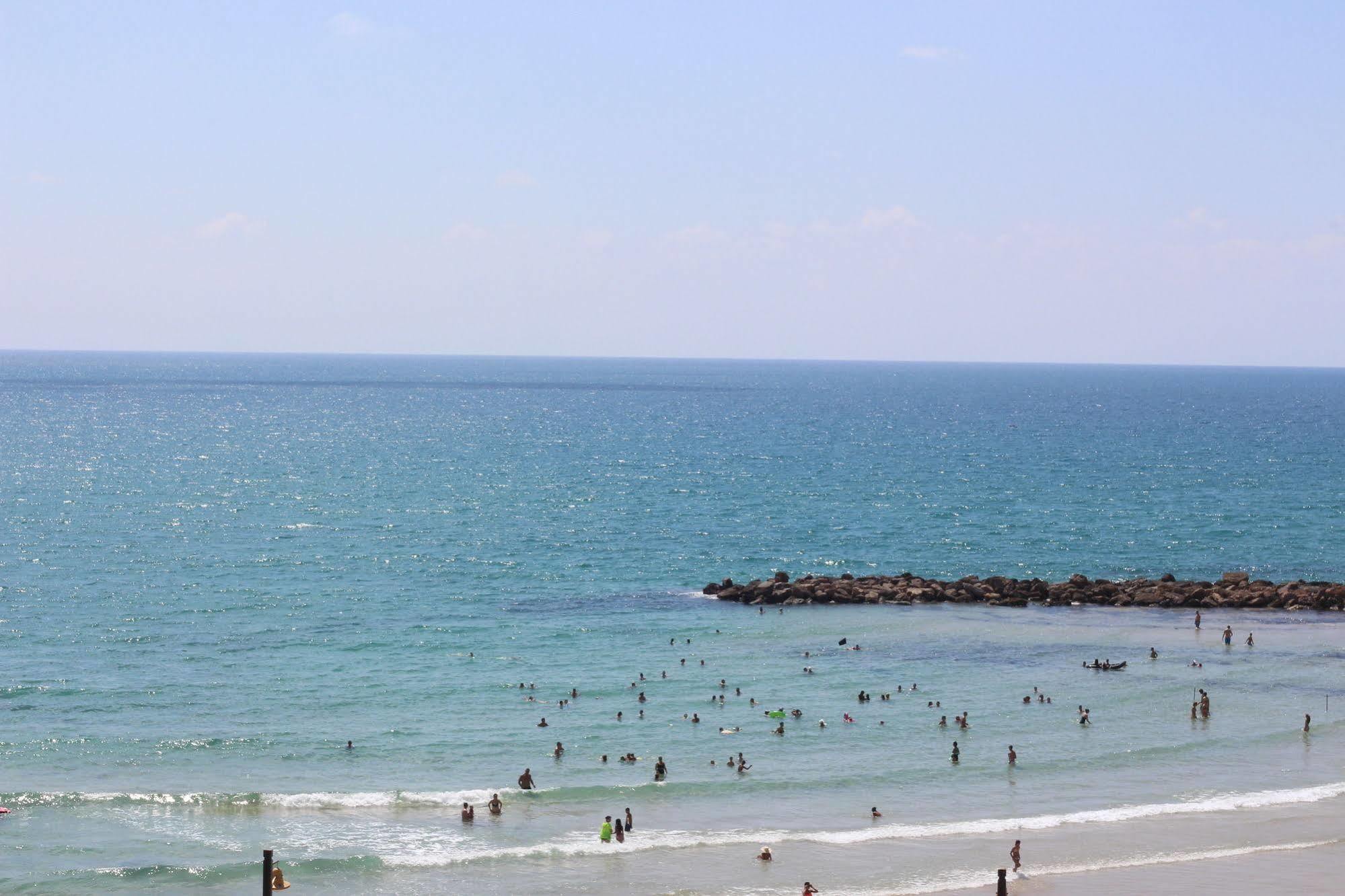 Haifa Almog Vip Hotel Sea View Apartments Luaran gambar