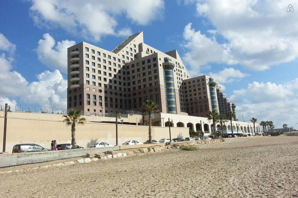 Haifa Almog Vip Hotel Sea View Apartments Luaran gambar