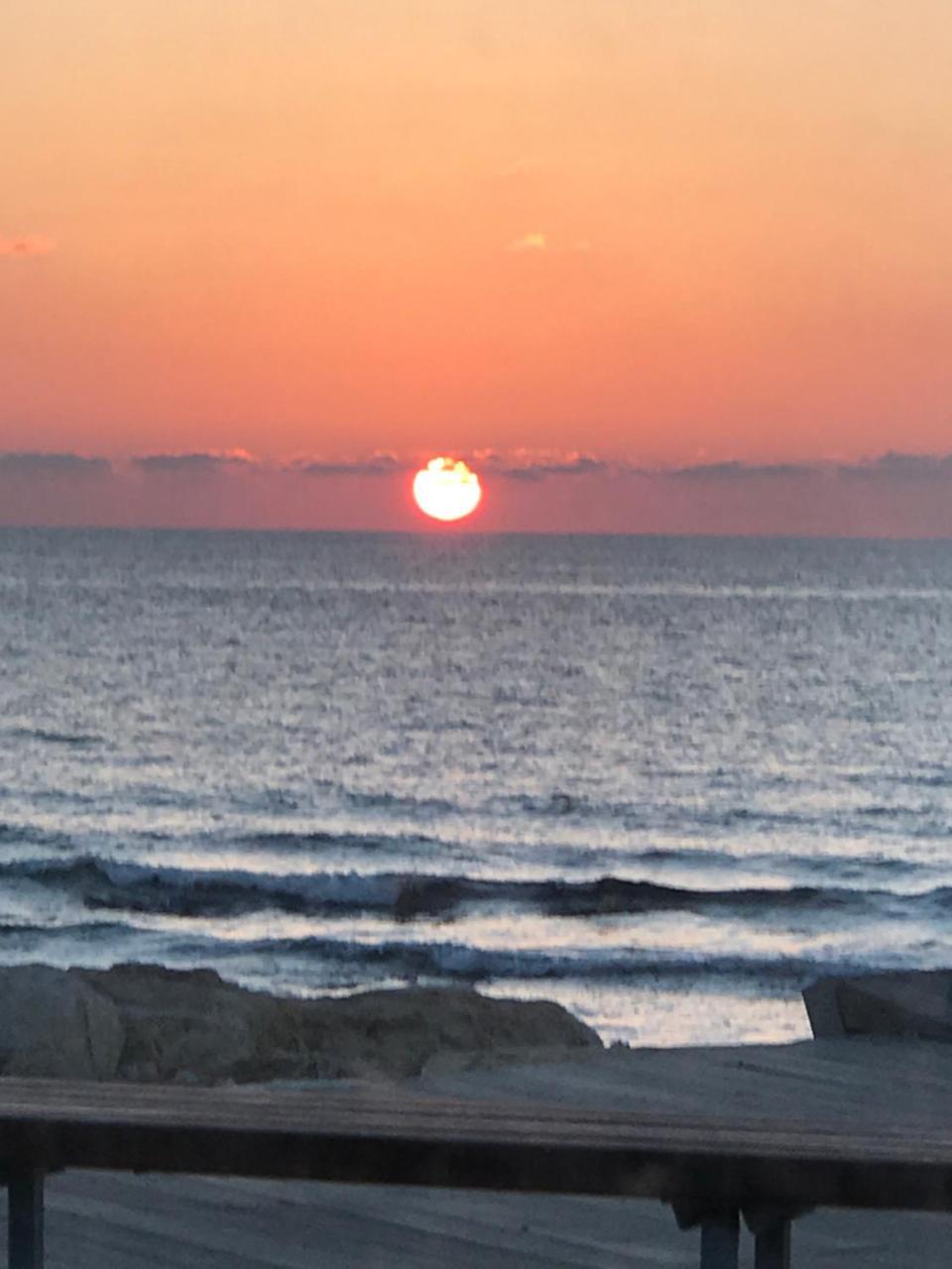 Haifa Almog Vip Hotel Sea View Apartments Luaran gambar